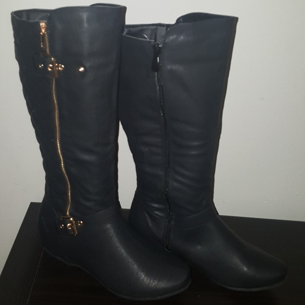 Wedge Boots